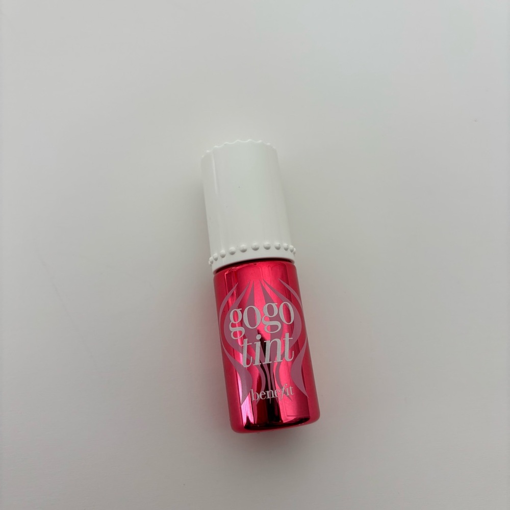Brand new Benefit Gogo Tint